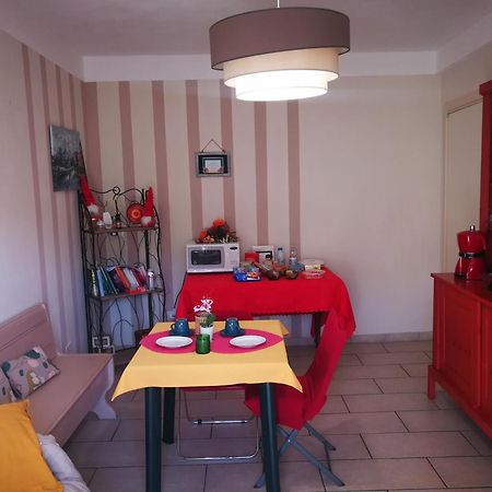 Ca Di Toni Bed & Breakfast Testana Exterior foto